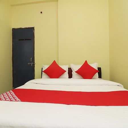Spot On Hotel O Om Sai Plaza Бхопал Экстерьер фото